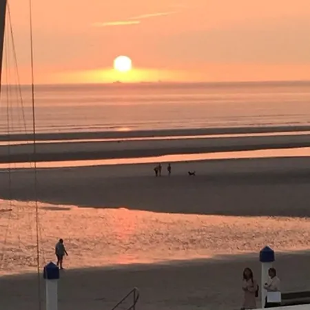 Cap'tain Kipper , Vue Mer, 2 , Garage Ferme , 위머로우