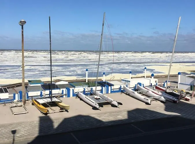 Cap'tain Kipper , Vue Mer, 2 , Garage Ferme , *