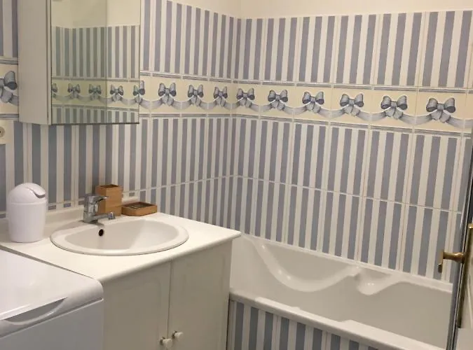 Cap'tain Kipper , Vue Mer, 2 , Garage Ferme , Lejlighed