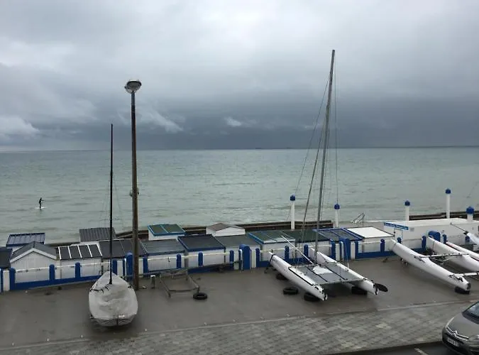 Cap'tain Kipper , Vue Mer, 2 , Garage Ferme , Lejlighed *