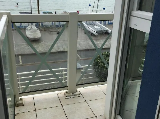 Cap'tain Kipper , Vue Mer, 2 , Garage Ferme , *