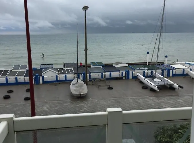 Cap'tain Kipper , Vue Mer, 2 , Garage Ferme , *